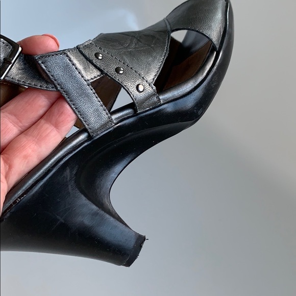 “George” Leather Sandals - Picture 5 of 5